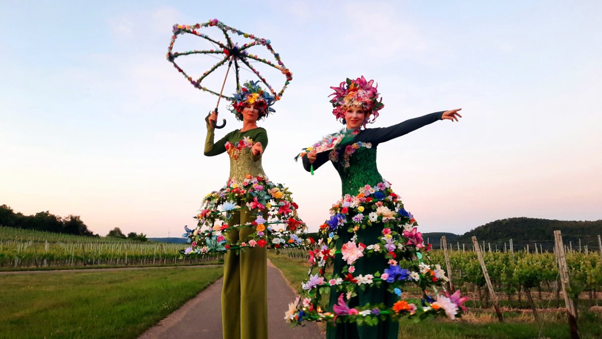 LED Blumen Walkact
